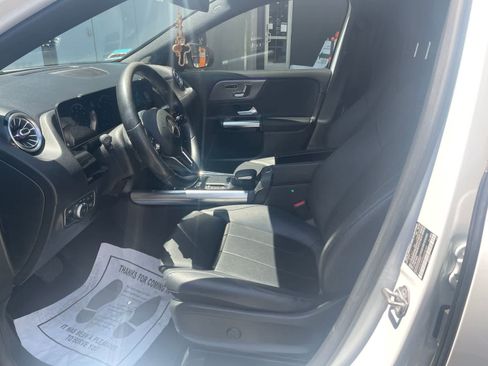 Used 2021 Mercedes-Benz GLA 250 4MATIC image 6