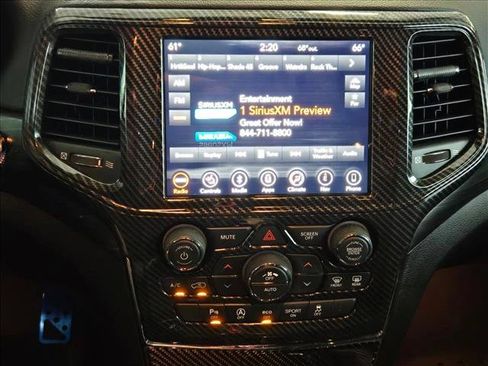 Used 2019 Jeep Grand Cherokee Altitude AWD/4WD image 15