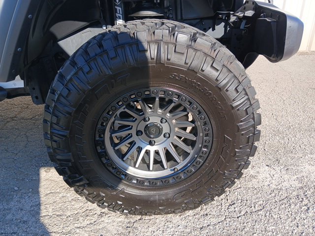 Used 2025 Jeep Gladiator Sport AWD/4WD image 48