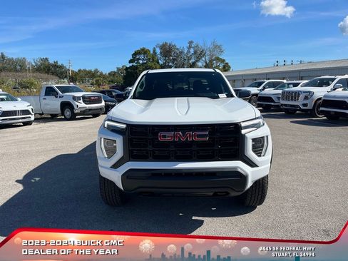 New 2026 GMC Canyon Elevation image 3