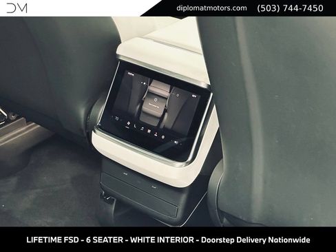 Used 2022 Tesla Model X Plaid AWD/4WD image 22