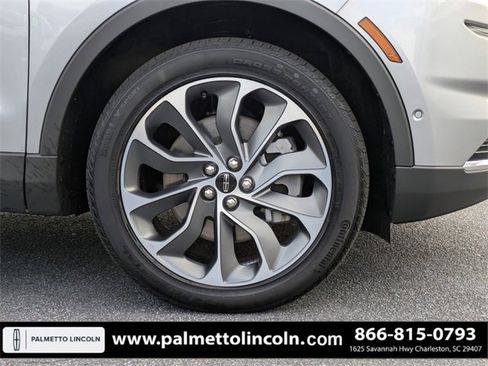 Certified 2023 Lincoln Nautilus Reserve w/ Equipment Group 201A image 11