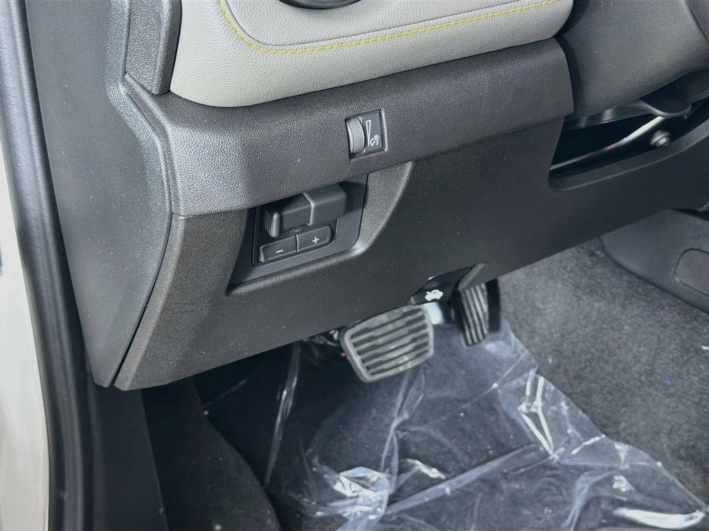 New 2026 Chevrolet Colorado ZR2 AWD/4WD image 10