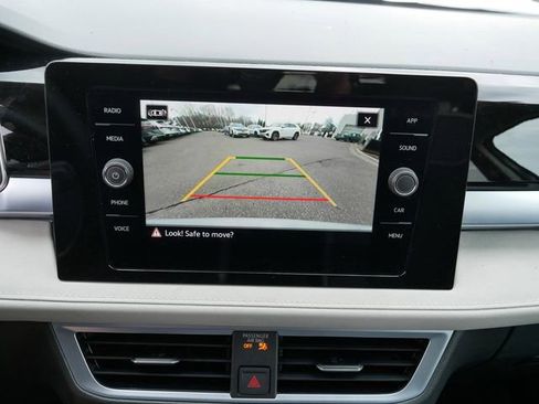 New 2026 Volkswagen Taos SE AWD/4WD image 12