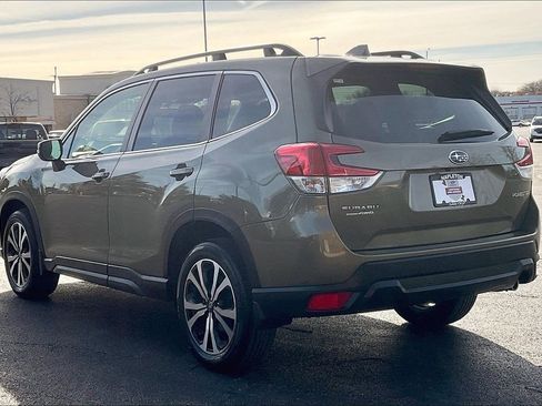 Certified 2022 Subaru Forester Limited image 11