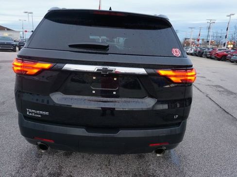Used 2023 Chevrolet Traverse LT image 4