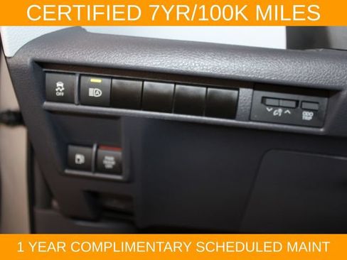 Used 2023 Toyota Sienna XSE AWD/4WD image 20