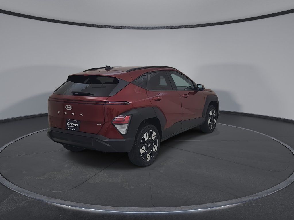 Used 2025 Hyundai Kona SEL AWD/4WD image 16