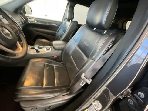 Used 2015 Jeep Grand Cherokee Overland image 11