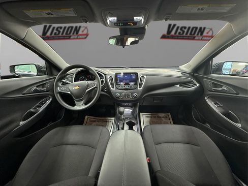 Used 2025 Chevrolet Malibu LT image 25