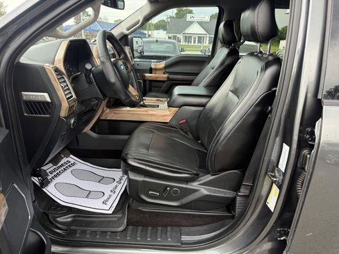 Used 2016 Ford F150 Lariat w/ Equipment Group 501A Mid AWD/4WD image 9