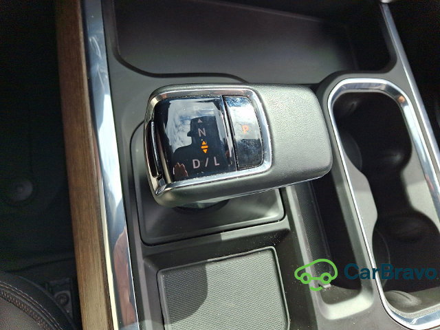Used 2023 Chevrolet Silverado 1500 High Country w/ Technology Package AWD/4WD image 15