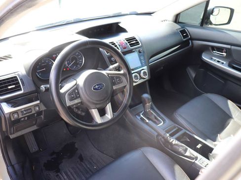 Used 2017 Subaru Crosstrek 2.0i Limited image 10