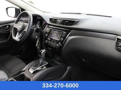Certified 2021 Nissan Rogue Sport S image 21