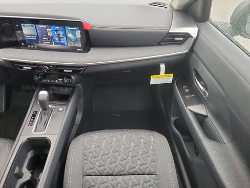 New 2026 Nissan Kicks SV image 17