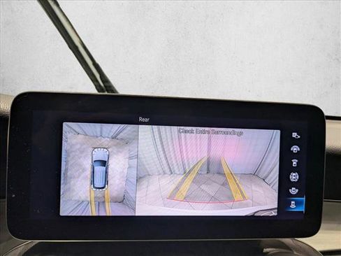 Certified 2022 Mercedes-Benz GLC 300 4MATIC image 13