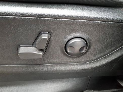 Certified 2022 RAM 1500 Big Horn AWD/4WD image 19