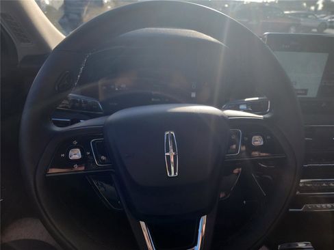 New 2026 Lincoln Corsair Premiere image 30