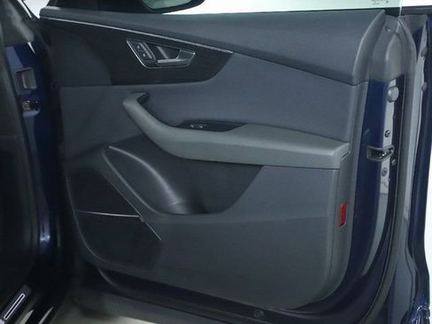 Used 2020 Audi Q8 Premium Plus image 36