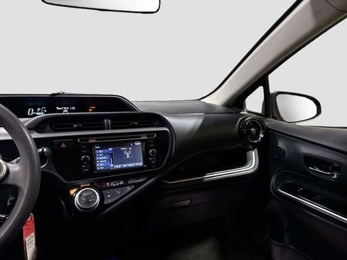 Used 2015 Toyota Prius C Two image 22