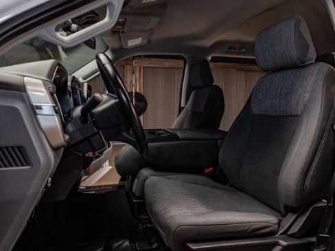 Used 2022 Ford F150 XLT w/ Equipment Group 301A Mid image 18