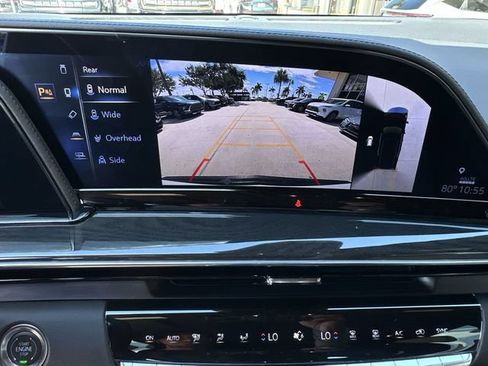 Certified 2024 Cadillac Escalade ESV Premium Luxury RWD image 25