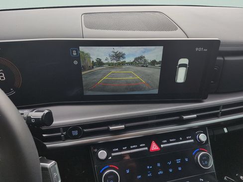 Used 2024 Hyundai Santa Fe SEL FWD image 27