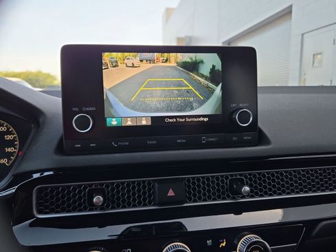 Used 2024 Honda Civic Sport image 10