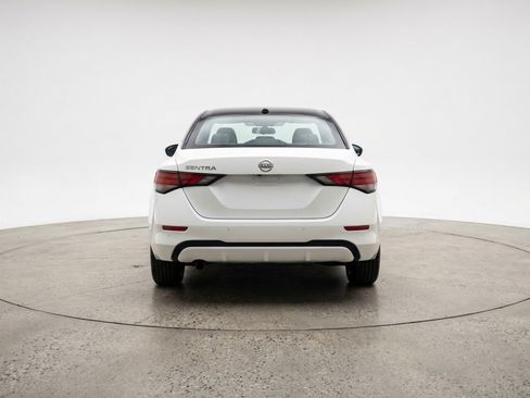 Used 2025 Nissan Sentra SV FWD image 7