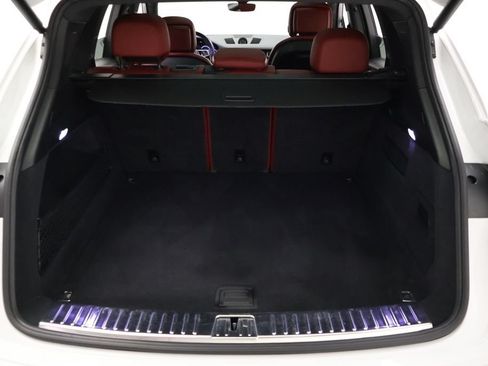 Certified 2023 Porsche Cayenne S AWD/4WD image 22