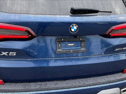 Used 2022 BMW X5 xDrive40i w/ Premium Package image 24