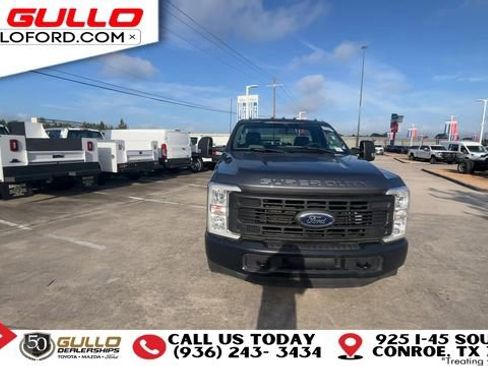 Used 2023 Ford F250 XL RWD image 3