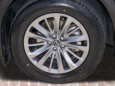 Used 2025 MAZDA CX-90 3.3 Turbo w/ Preferred Package image 38