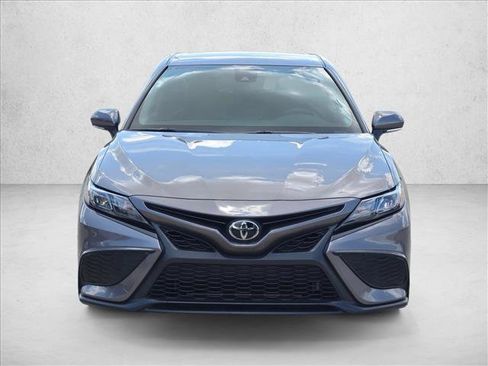 Used 2024 Toyota Camry SE FWD image 2