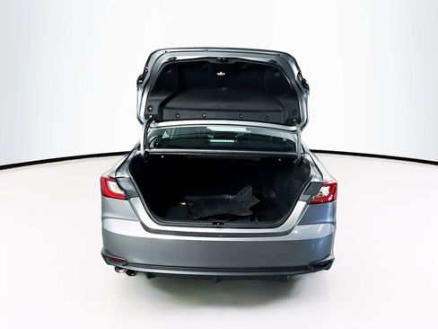 Used 2025 Toyota Camry SE w/ Convenience Package FWD image 26