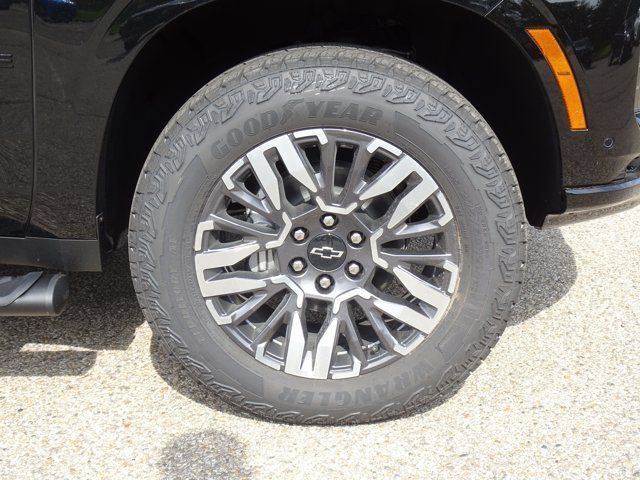 New 2026 Chevrolet Tahoe Z71 w/ Z71 Off-Road Package AWD/4WD image 13