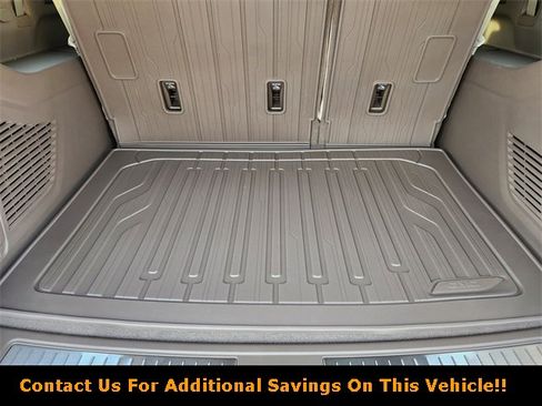 New 2026 GMC Yukon XL Denali w/ Sun & Power Step Package image 24