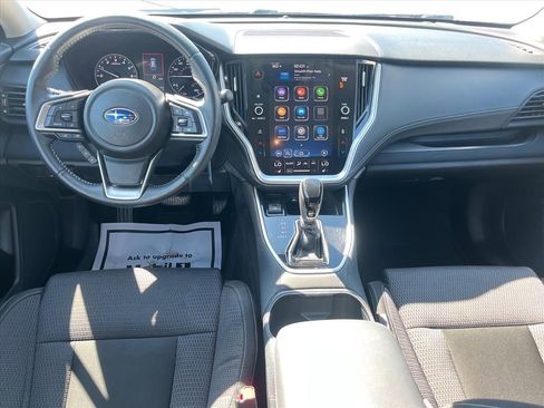 Used 2020 Subaru Outback Premium image 7