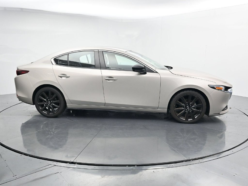 Used 2024 MAZDA MAZDA3 s FWD image 9