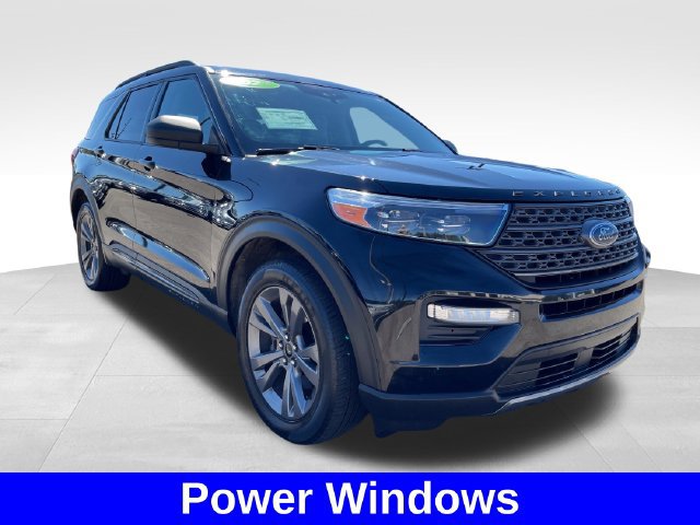 Used 2021 Ford Explorer XLT w/ Equipment Group 202A AWD/4WD image 7