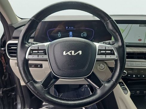 Certified 2024 Kia Telluride EX w/ EX Captain's Chair Package AWD/4WD image 28