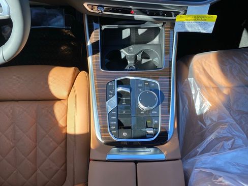 New 2026 BMW X5 xDrive50e w/ M Sport Package image 10