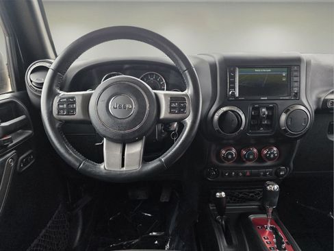 Used 2017 Jeep Wrangler Unlimited Sport image 2
