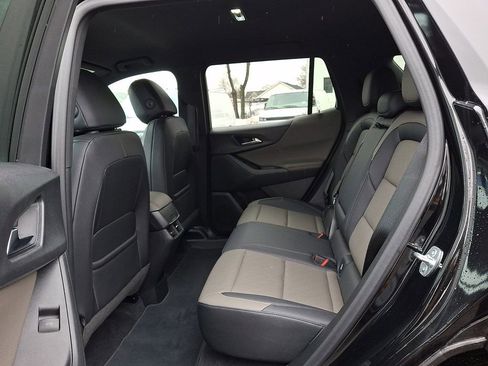 Used 2026 Chevrolet Equinox LT w/ Convenience Package II image 9