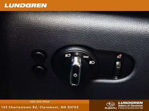 Used 2019 MINI Cooper 4-Door Hardtop image 13