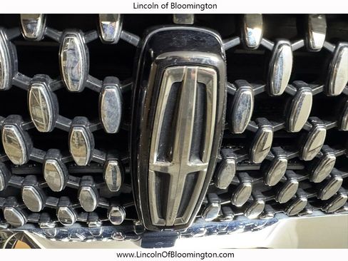 Certified 2023 Lincoln Aviator Black Label w/ Dynamic Handling Package image 12