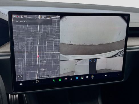 Used 2022 Tesla Model S AWD/4WD image 10