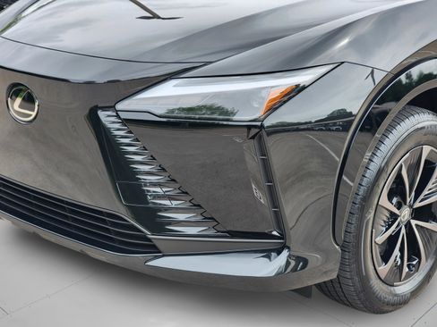 New 2026 Lexus RZ 350e 2WD image 21
