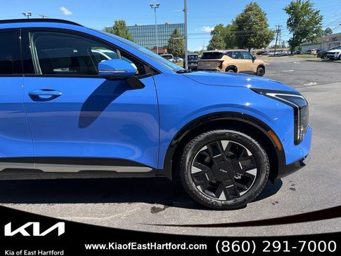 New 2026 Kia Sportage SX FWD image 6