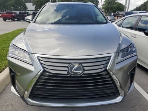 Used 2019 Lexus RX 350L FWD image 3